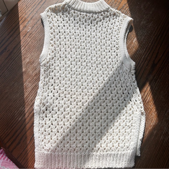 Roxy Cream Sleeveless Knit Sweater - Picture 7 of 7